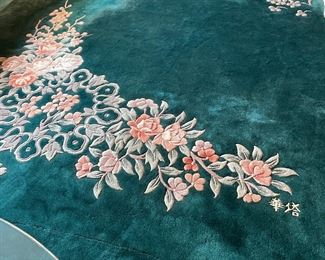 Beautiful, Awesome Large All Wool Area Rug  Aprox. 12' by 9'