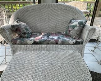 Nice Wicker Two-Seat Bench and Coffee Table