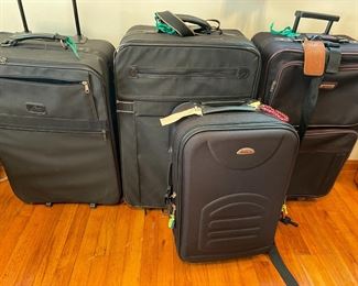 Compare with retail store prices --then come and hope these Travel Bags & Cases (on wheels) are still here