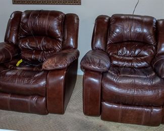 POWER RECLINER CHAIRS
