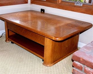 LIFT TOP coffee Table