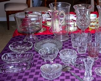 VINTAGE GLASS AND CRYSTAL