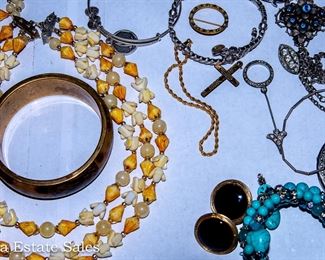 Vintage Jewelry