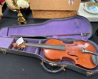 Reproduction of a Stradivarius