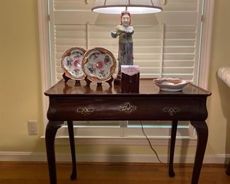 English Mahogany Tea Table or Silver Table. Circa 1770