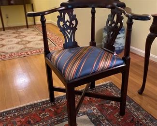 English Mahogany Corner Chair.
Circa 1760.