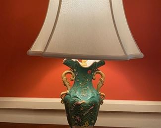 Green Ceramic English Vase Lamp with Chinoiserie Design. 19th century.