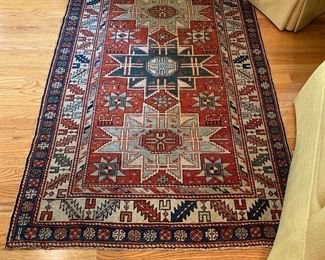 Hand knotted Persian Hamadan Red with 3 Star Medallion Rug. 3’4”X4’6”