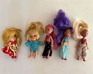 Little Kiddles and mini Bratz dolls