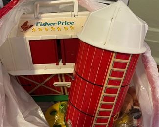 Fisher-Price barn, silo, animals and fencing!