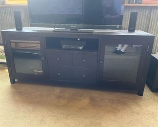 Entertainment stand