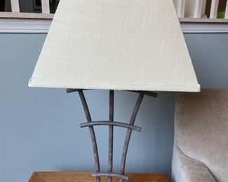 Table lamp
