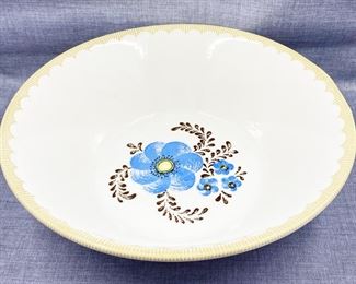 Royal China by Jeannette Bowl