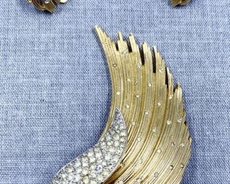 Gold-tone and Rhinestone Brooch and Earrings Set