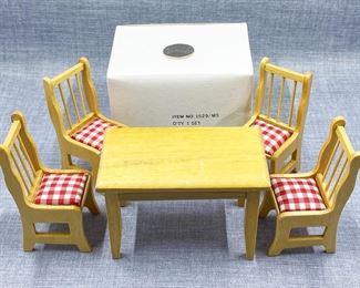 Doll House Gingham Kitchen Dinette Made in Taiwan