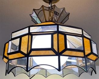 Tiffany Style Pub Style Pendant Lamp