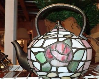 STAINED GLASS TEAPOT