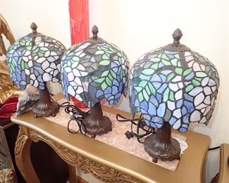 STAINED GLASS ASST TABLE LAMPS