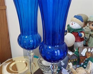 BLUE GLASS STEMMED 