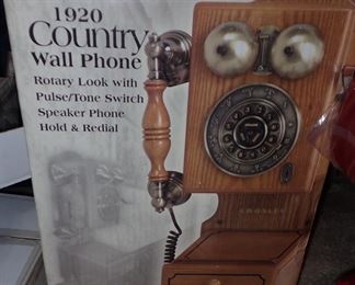 1920 COUNTRY WALL PHONE 