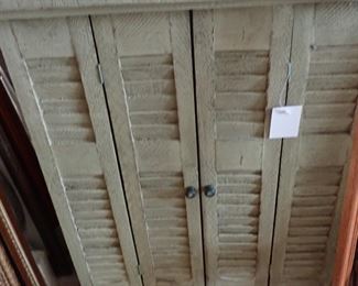 WALL ART 100'S TO CHOOSE FROM