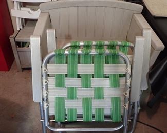 LAWN CHAIRS
