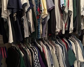 Both rows of clothes are ALL men’s Disney
shirts. 