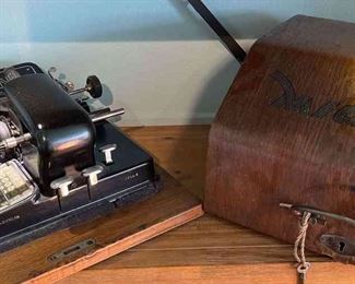 AEG Mignon Model 4 With Wood Case