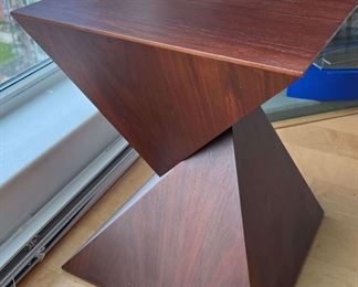 Wood Giza Side Table