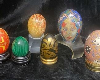 More collectible eggs