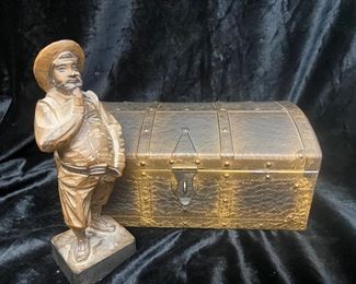Ouro Wood Carved Spain Figure And Metal Box