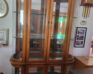 Vintage Lighted Pulaski Display Cabinet