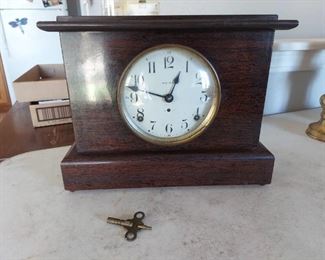 Mantle Clock
