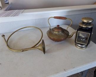 Teapot, horn and lantern