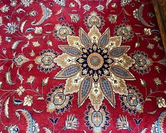 Pakistani Oriental rug  9' x 12'           