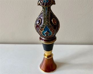Jay Strongwater wine stopper