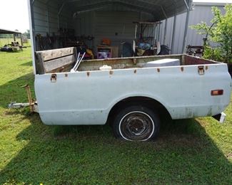 truck bed trailer