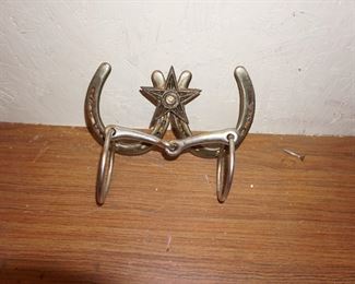 horse shoe decor