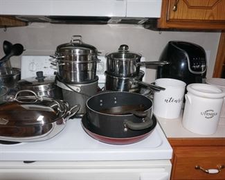 pots and pans, air fryer, utensil crocks