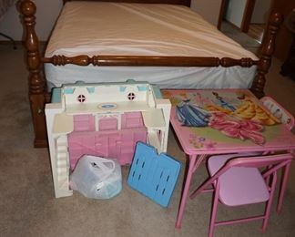 bed, little girls toys