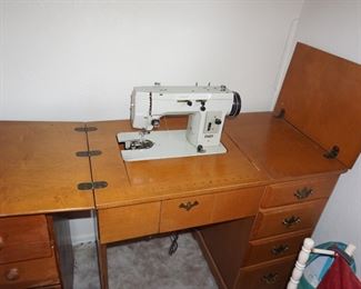Pfaff sewing machine in cabinet