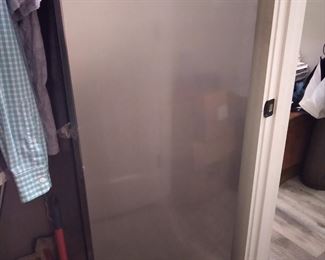 7 cubic feet Vissani freezer (option to convert to refrigerator mode)