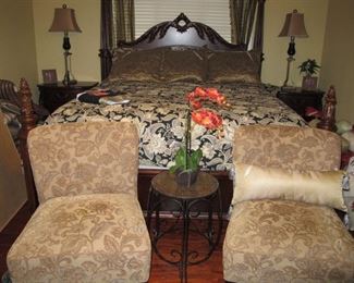 Queen bed and matching end tables