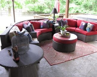 Malibu wicker section sofa, table and ottoman/coffeetable