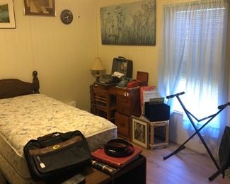 Twin bedroom, small vintage pine desk and chair, music stand, bed bench