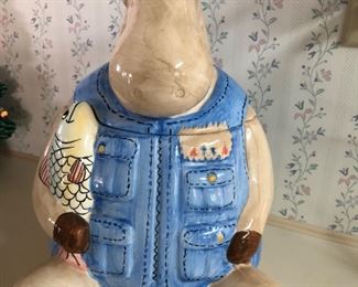 Very cool Moose cookie jar