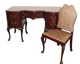 
Lot 639
Vintage French style mahogany vanity with chair

