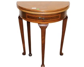 
Lot 677
Vintage Potthast solid mahogany queen Anne flip top lamp table
