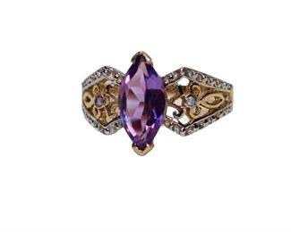
Lot 686
Amethyst and diamond 10K yellow gold ring approx. size 7
