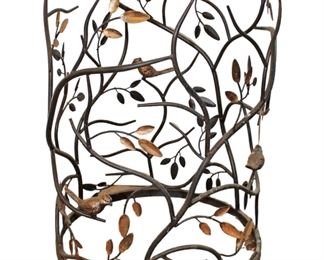 
Lot 749
Glass top metal base 17" diameter decorator stand
